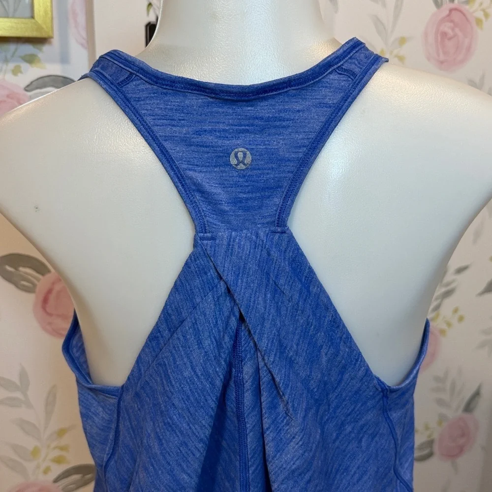 Lululemon Essential Tank Heathered Jet Stream